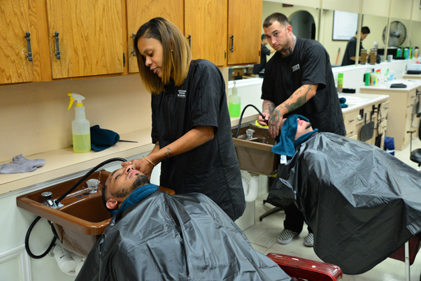 Turn a Natural Talent into a Skill By Going to a Barber/Beauty College